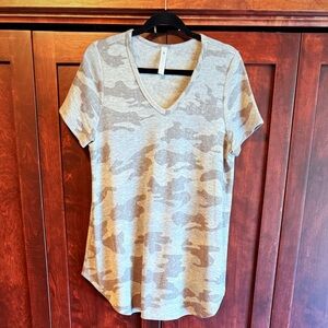 Casual Camo V-Neck Women's Tee